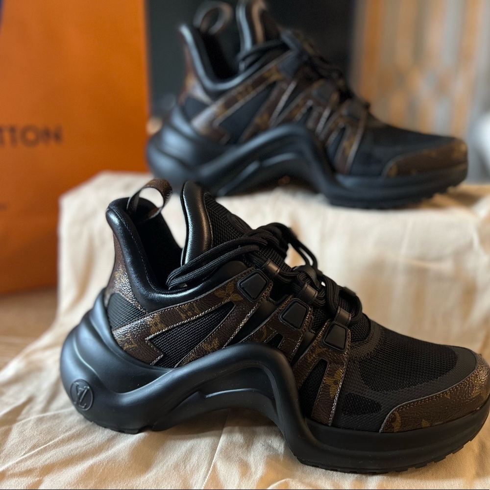 Louis Vuitton LV Archlight Sneakers Size:39.5
